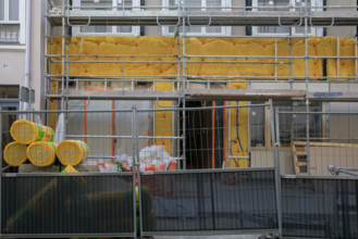 Paris, rue Bezout