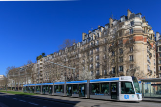 Paris, boulevard Victor