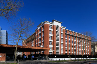 Paris, rue de la Porte d'Issy