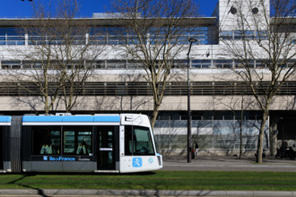 Paris, boulevard du Général Martial Valin