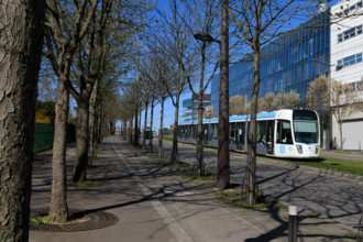 Paris, boulevard du Général Martial Valin