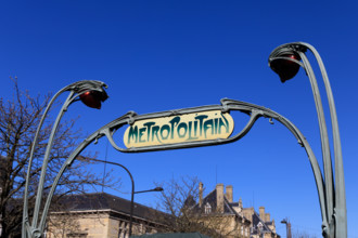 Paris, Métro Pasteur