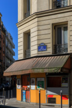 Paris, rue de la Croix Nivert