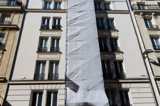 Paris, rue de la Croix Nivert