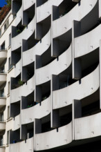 Paris, rue de la Croix Nivert