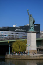 Paris, statue de la Liberté