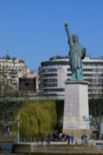 Paris, statue de la Liberté