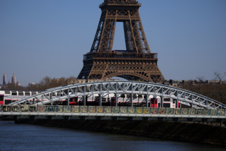 Paris, Pont Rouelle et Tour Eiffel