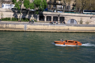 Paris, quai de Gesvres