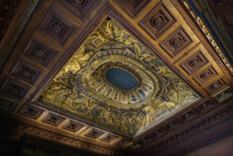 Paris, Musée du Louvre, Chambre à coucher du roi Louis XIV