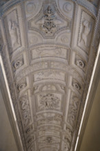 Paris, Musée du Louvre, escalier Henri II