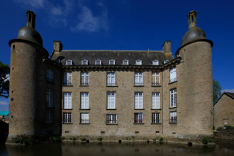 france, région Normandie, Orne, Flers, parc du chateau-musée, ancien hotel de ville,