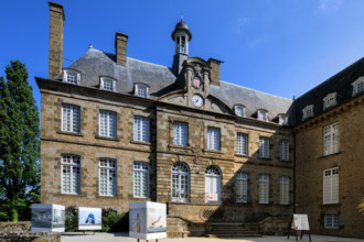 france, région Normandie, Orne, Flers, parc du chateau-musée, ancien hotel de ville,