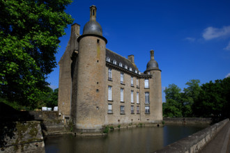 france, région Normandie, Orne, Flers, parc du chateau-musée, ancien hotel de ville,
