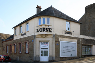 france, région Normandie, Orne, Flers, rue julien salles, journal l'Orne combattante
