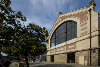 france, région Normandie, Orne, Flers, rue Richard Lenoir, , halle du marché,