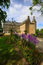 france, région Normandie, Orne, Flers, parc du chateau-musée, ancien hotel de ville,
