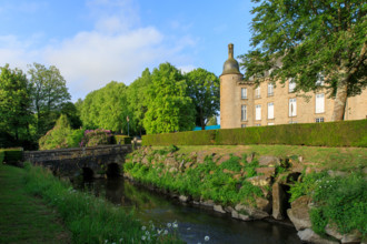france, région Normandie, Orne, Flers, parc du chateau-musée, ancien hotel de ville,