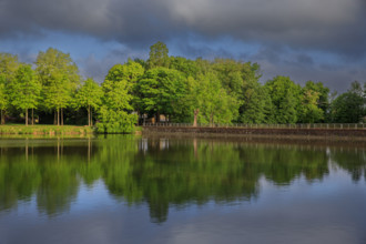 france, région Normandie, Orne, Flers, parc du chateau-musée, ancien hotel de ville,
