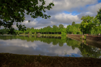 france, région Normandie, Orne, Flers, parc du chateau-musée, ancien hotel de ville,