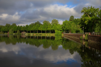 france, région Normandie, Orne, Flers, parc du chateau-musée, ancien hotel de ville,