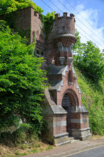 france, région Hauts de france, Somme, Ault, porte du moulinet et escaliers vers les hauteurs de la