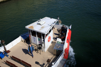 Paris, péniche sur la Seine