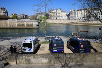 Paris, quai de la Tournelle