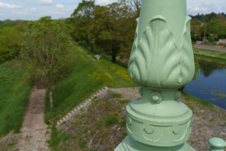 france, région centre, Loiret, Briare, pont canal de Birare, pont-canal portant le canal latéral à
