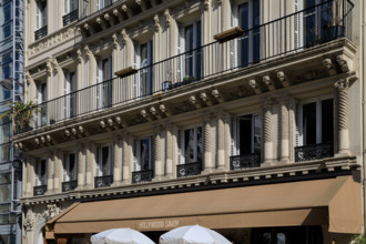 Paris, immeuble 44 rue Notre-Dame des Victoires