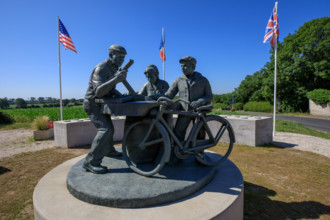 france, region Normandie, Manche, cotentin, Sainte-Marie du Mont, monument aux francais resistants,