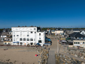 france, region Normandie, Manche, cotentin, Agon coutainville,  plage, promenade de Jersey,