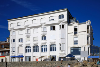 france, region Normandie, Manche, cotentin, Agon coutainville,  plage, promenade de Jersey,