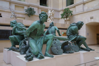 France, région Ile de France, Paris 1e arrondissement, musee du Louvre, cour Puget, groupe sculpté