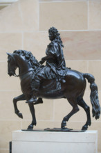 France, région Ile de France, Paris 1e arrondissement, musee du Louvre, cour Puget, statue equestre
