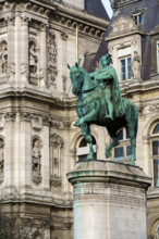 france, région Ile de France, Paris 4e arrondissement,  quai de l'hotel de ville, statue equestre d