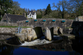 FRance, région Bretagne, Finistère, Huelgoat, les rochers, cahos de huelgoat, lac
