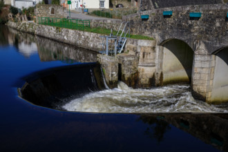 FRance, région Bretagne, Finistère, Huelgoat, les rochers, cahos de huelgoat, lac