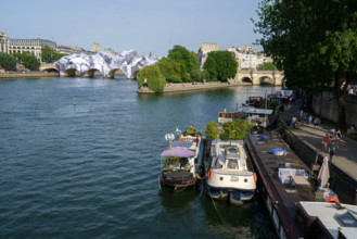 Artwork "La Caverne du Pont Neuf", by JR