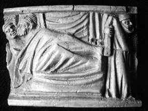 Couple dans un lit - Fragment de boite en os - Musée de Cluny