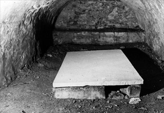 The tomb of Héloïse and Abélard was