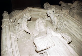 Tomb of one of sons of the count d' Alençon.