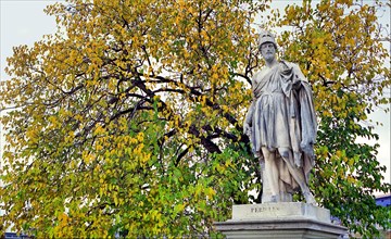 Statue of Péricles in the gardens of Tuileries