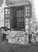 Ile de Sainte-Marguerite. Fenêtre du cachot où était emprisonné le Masque de Fer.