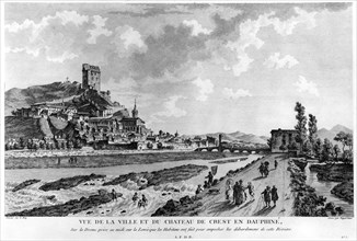 Vue de la ville et du château de Crest, près de Die en Dauphiné.
