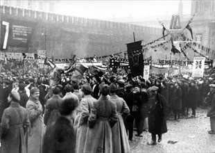 1924. Moscou : VIIe anniversaire de la Révolution russe.