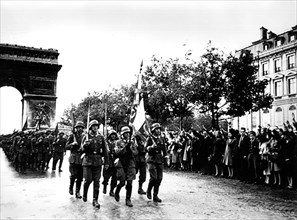 Fête de la L.V.F. Paris. 27 août 1941.