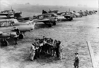 In England, pilot training of war, September 1939