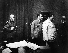 Mussolini, Hitler et Goering.