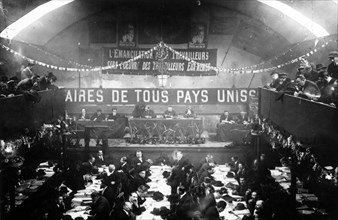 December 27, 1920.  Socialist congress of Tours.